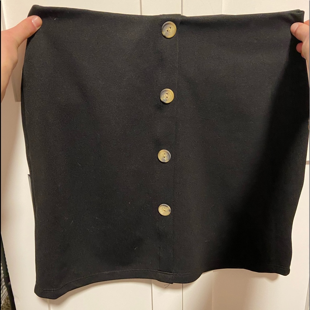 Forever 21 black mini skirt